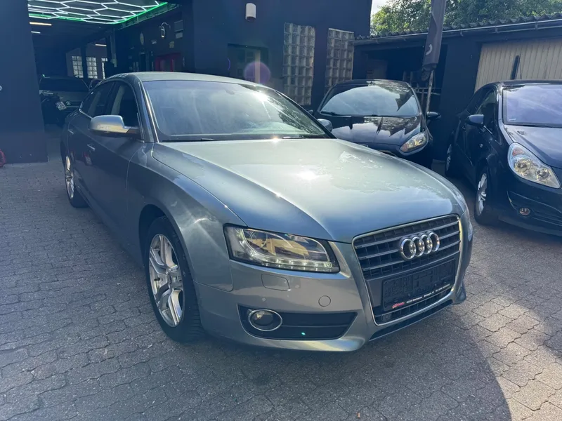 Audi A5 Sportback 2.0 TFSI, Grau Metallic, Baujahr 2010